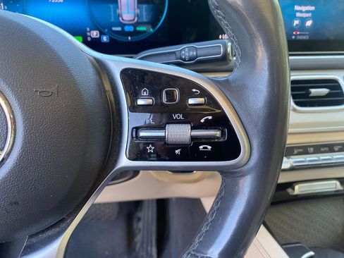 Used 2020 Mercedes-Benz GLE 450 4MATIC image 17