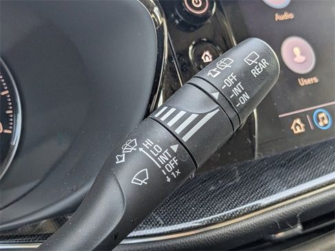 Used 2021 Buick Envision Essence w/ Technology Package I image 30