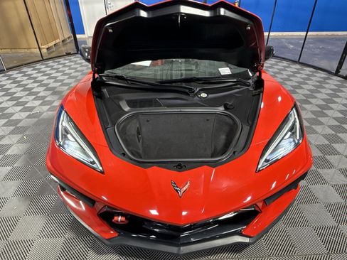 Used 2022 Chevrolet Corvette Stingray Convertible w/ Z51 Performance Package image 37