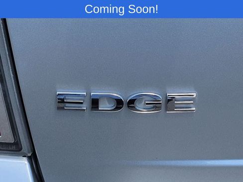 Used 2010 Ford Edge SEL FWD image 12