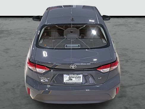 Used 2025 Toyota Corolla LE image 3