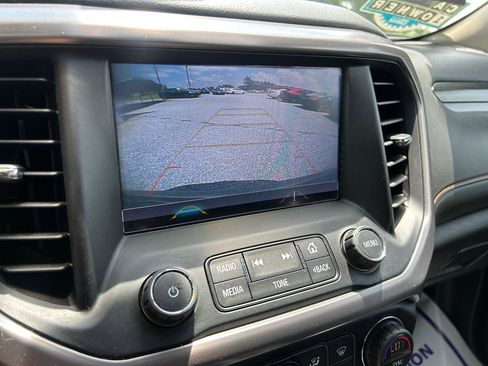 Used 2018 GMC Acadia SLE w/ Driver Alert Package I AWD/4WD image 25