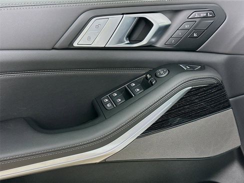 New 2026 BMW X7 xDrive40i w/ M Sport Package image 18