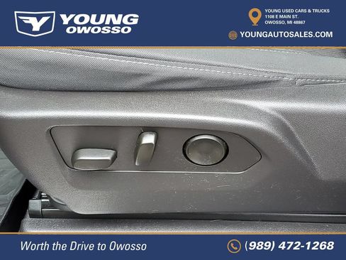 Certified 2024 Chevrolet Silverado 1500 LT AWD/4WD image 9