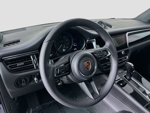 New 2026 Porsche Macan image 12