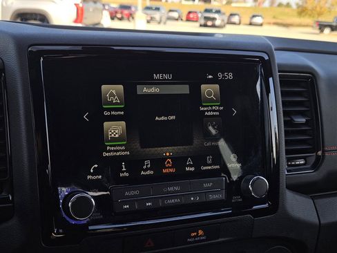 Used 2022 Nissan Frontier Pro-X w/ Technology Package image 23