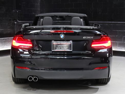 Used 2019 BMW 230i Convertible w/ M Sport Package image 15