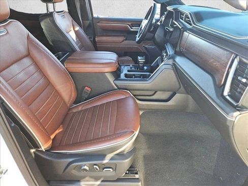 Used 2025 GMC Sierra 1500 Denali Ultimate image 22