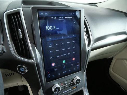 Certified 2023 Ford Edge Titanium AWD/4WD image 20
