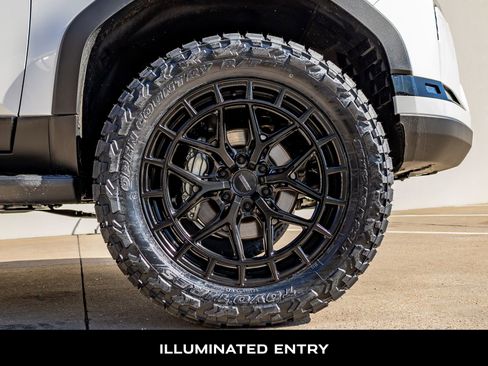 Used 2025 Lexus GX 550 550 Overtrail image 12