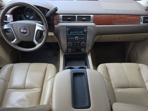 Used 2007 GMC Sierra 1500 SLT w/ Entertainment Package AWD/4WD image 13
