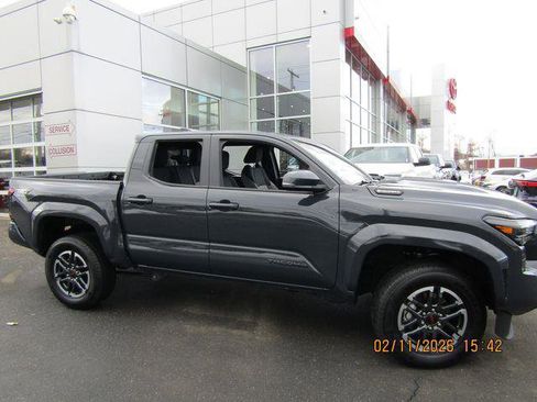Certified 2025 Toyota Tacoma TRD Sport w/ TRD Sport Upgrade Package image 1