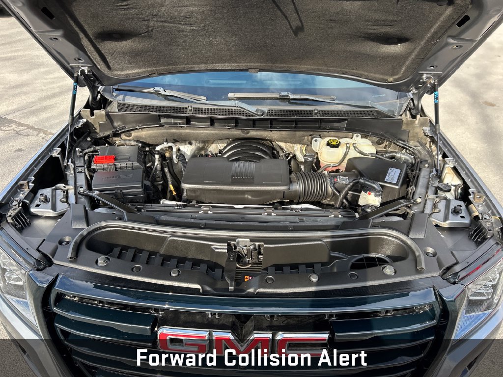Certified 2021 GMC Yukon AT4 w/ AT4 Premium Plus Package AWD/4WD image 26