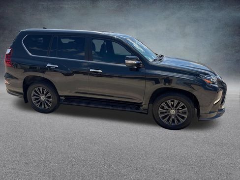 Used 2022 Lexus GX 460 Luxury w/ Sport Design Package AWD/4WD image 8