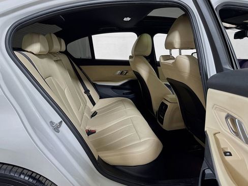 Used 2023 BMW 330i Sedan w/ Driving Assistance Package image 27