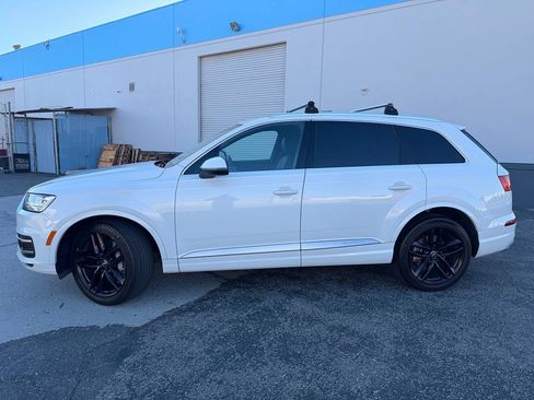 Used 2018 Audi Q7 3.0T Prestige w/ Prestige Package AWD/4WD image 14