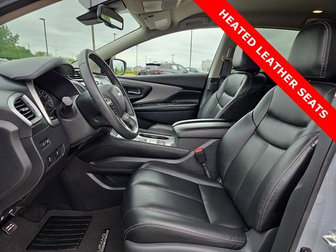 Used 2023 Nissan Murano SV w/ SV Midnight Edition Package FWD image 15