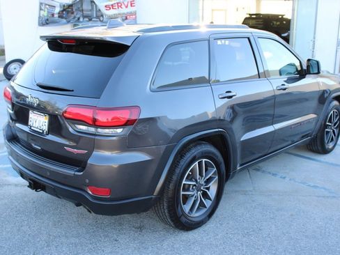 Used 2021 Jeep Grand Cherokee Trailhawk w/ Premium Lighting Group image 4