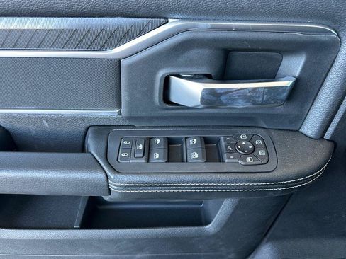 New 2026 RAM 2500 Big Horn AWD/4WD image 11