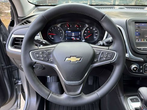 Certified 2023 Chevrolet Equinox LT AWD/4WD image 11