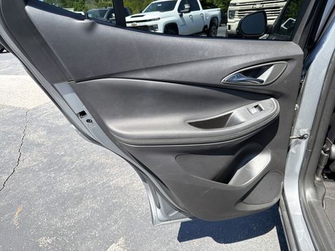 Used 2023 Buick Encore GX Preferred FWD image 21