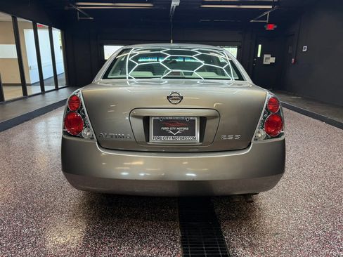 Used 2006 Nissan Altima 2.5 S w/ (K92) Protection Pkg FWD image 6