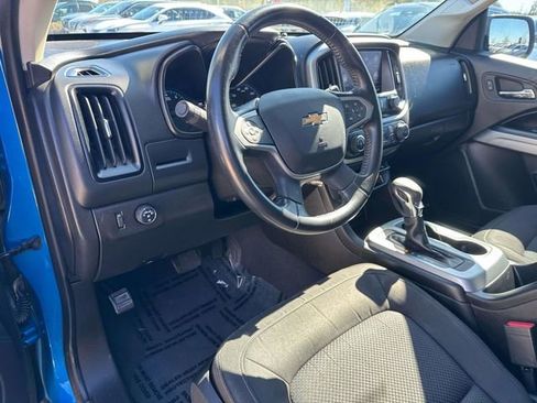 Used 2022 Chevrolet Colorado LT w/ LT Convenience Package image 23
