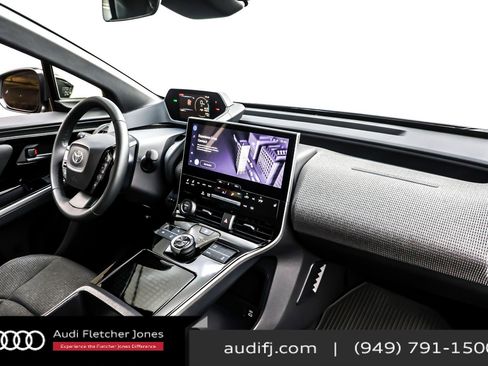 Used 2024 Toyota bZ4X FWD image 15