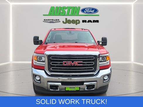 Used 2015 GMC Sierra 2500 SLT w/ Duramax Plus Package AWD/4WD image 8
