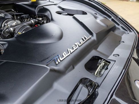 Used 2011 Maserati GranTurismo S RWD image 19