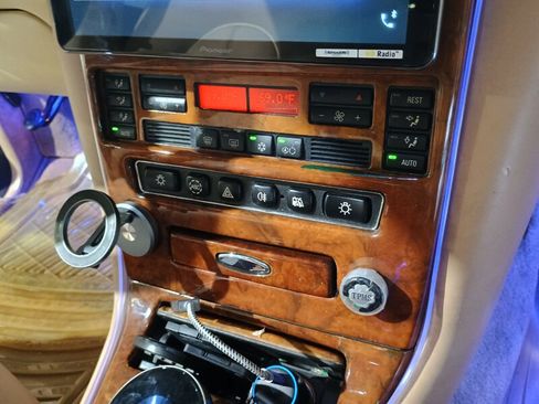 Used 1999 Rolls-Royce Silver Seraph RWD image 62