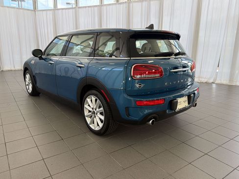Used 2024 MINI Cooper Clubman S w/ Signature Upholstery Package FWD image 3