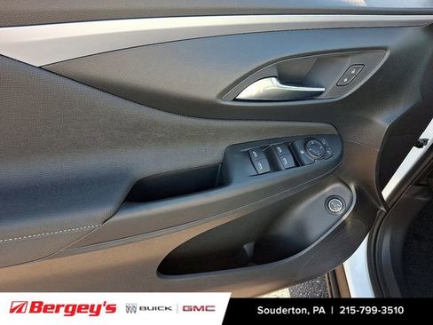 New 2026 Buick Envista Sport Touring FWD image 9