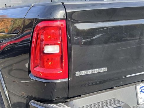 New 2026 RAM 1500 4x4 Crew Cab image 10