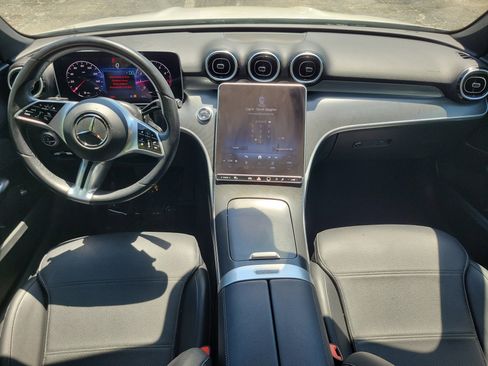 Used 2024 Mercedes-Benz C 300 Sedan image 10