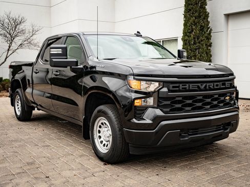 Used 2024 Chevrolet Silverado 1500 W/T w/ WT Value Package image 12