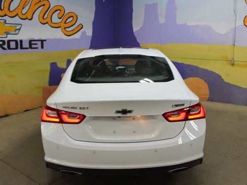 Used 2018 Chevrolet Malibu Premier w/ Premier True North Edition FWD image 7