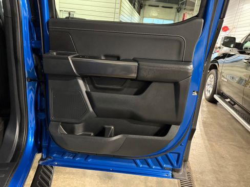 Used 2021 Ford F150 XLT w/ Equipment Group 302A High image 15