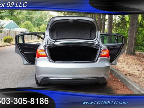 Used 2013 Chrysler 200 LX FWD image 25