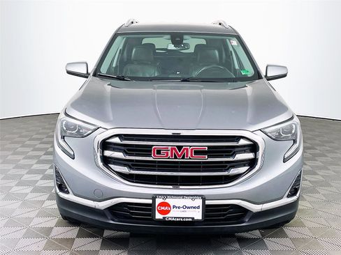 Used 2018 GMC Terrain SLT w/ Preferred Package FWD image 2