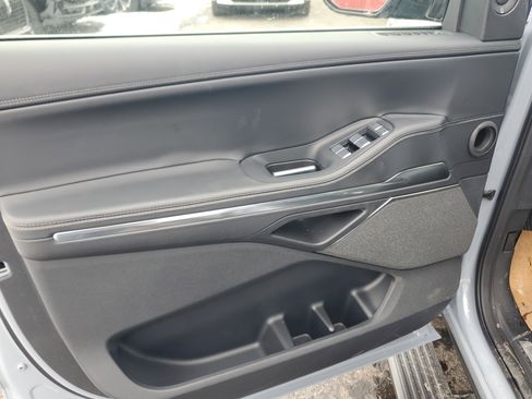 New 2026 Lincoln Navigator Reserve image 8