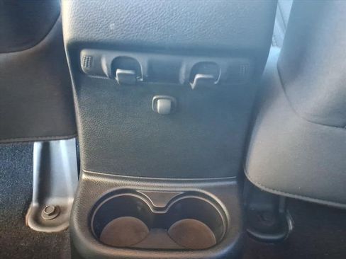 Used 2017 Jeep Wrangler Unlimited Sport image 19