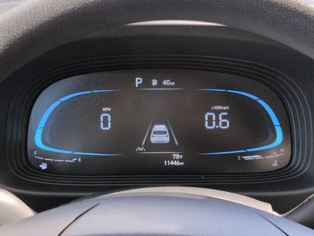 Used 2026 Hyundai Venue SE FWD image 24