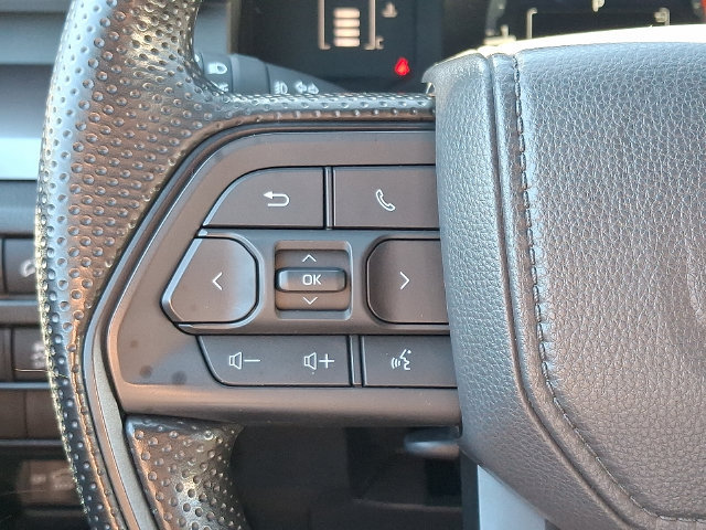 Used 2025 Toyota Tacoma SR5 AWD/4WD image 20