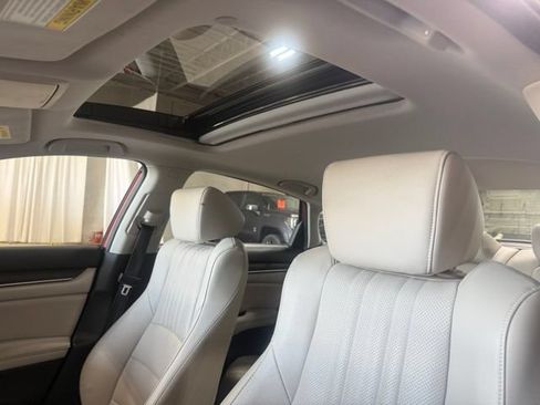 Used 2022 Honda Accord EX-L image 6