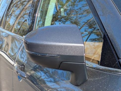 Used 2023 Nissan Pathfinder Platinum w/ Cargo Package image 13