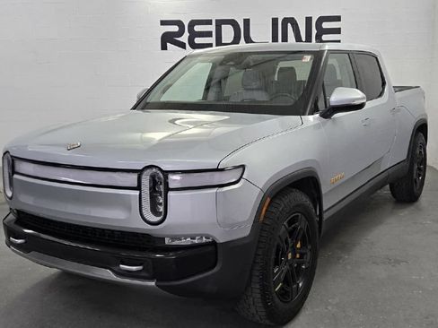 Used 2022 Rivian R1T Adventure AWD/4WD image 2
