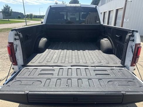 Used 2019 Ford F150 Raptor w/ Equipment Group 802A Luxury AWD/4WD image 19