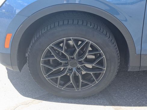 Used 2019 Volkswagen Tiguan SE AWD/4WD image 14