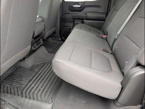 Used 2022 Chevrolet Silverado 1500 Custom image 12